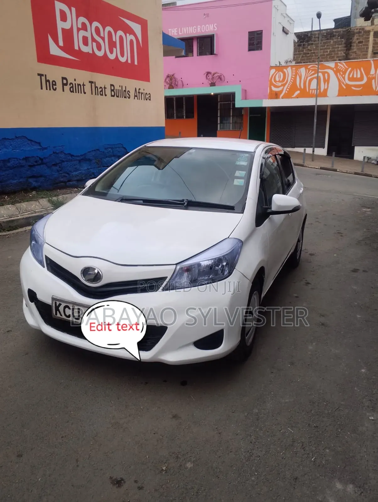 Toyota Vitz 2012 White