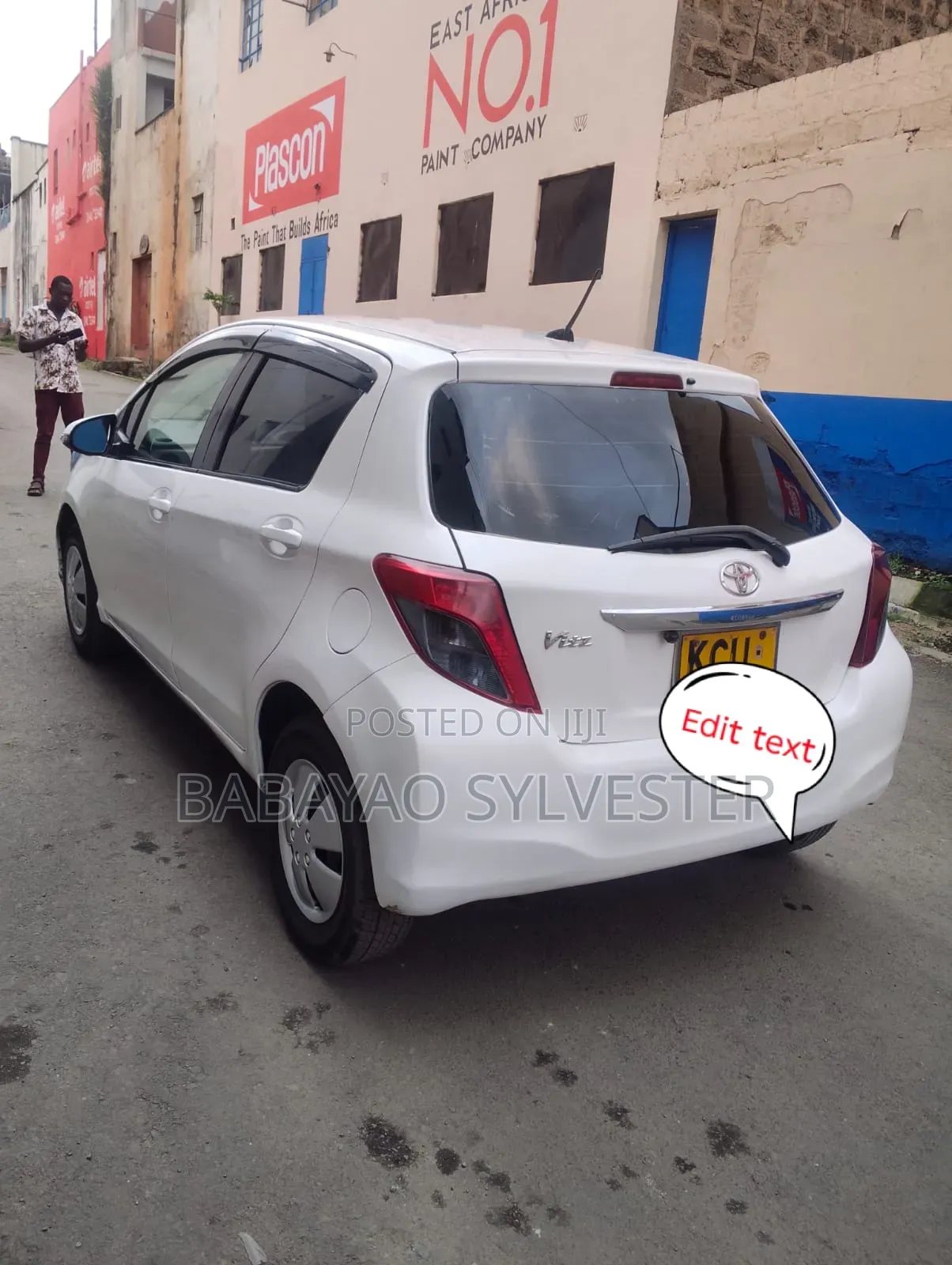 Toyota Vitz 2012 White