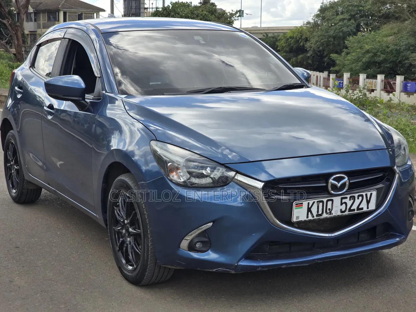 Mazda Demio 2017 Blue