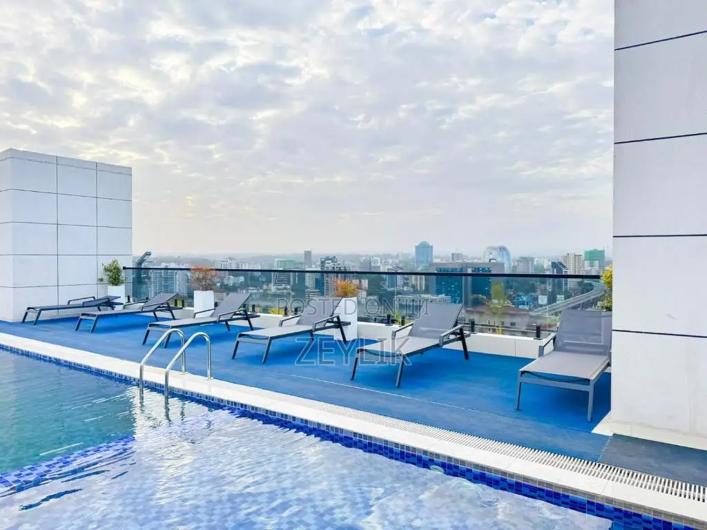 GTC Luxury 1BR AirBnb Misty Springs | Rooftop Pool Gym
