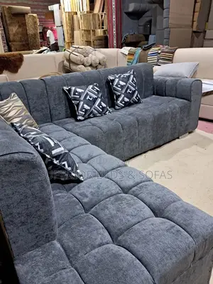 5 Seater Charcoal L-Shaped Bubble Sofa: Offer! Offer!
