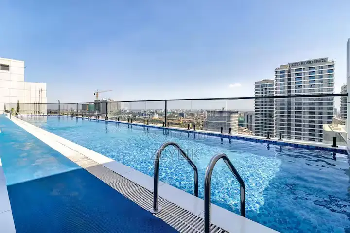 GTC Luxury 1BR AirBnb Misty Springs | Rooftop Pool Gym