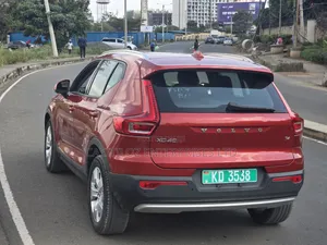 Volvo XC40 2019 Red
