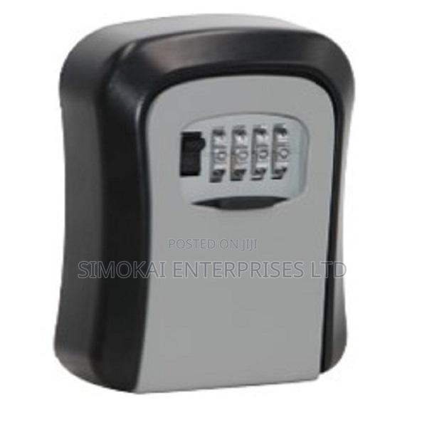 All Weather Wall-Mounted Safe With 4-Digit Key Lock Box for AirBNB