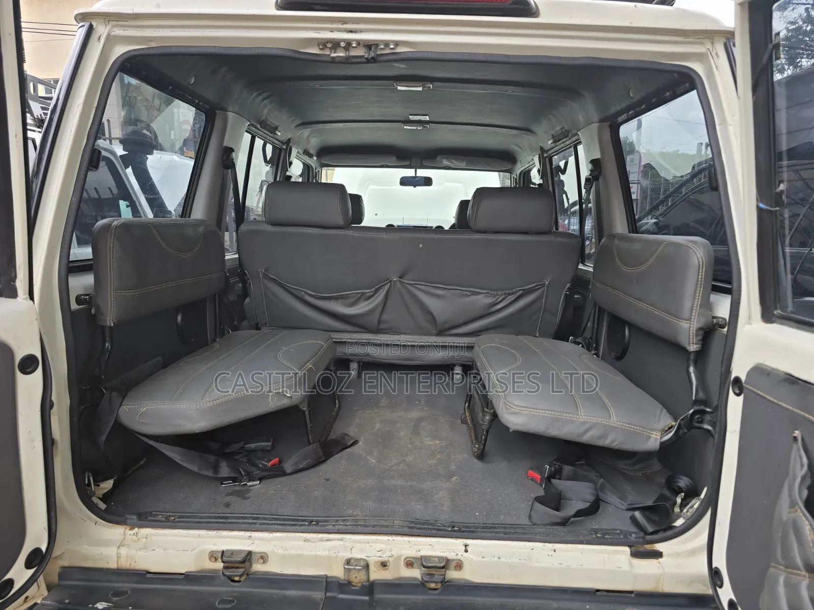 Toyota Land Cruiser 2016 Beige