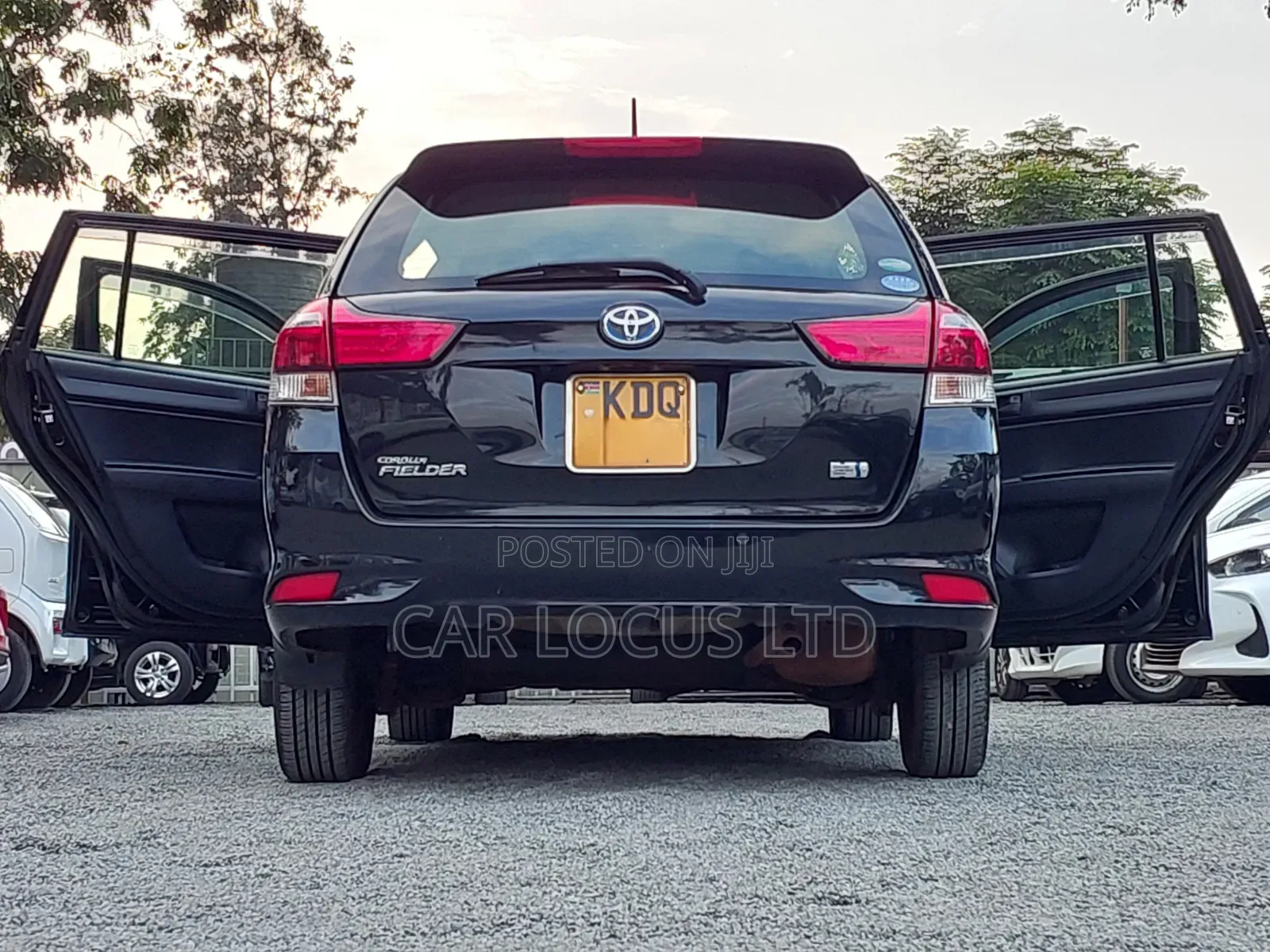 Toyota Corolla Fielder 2018 Black