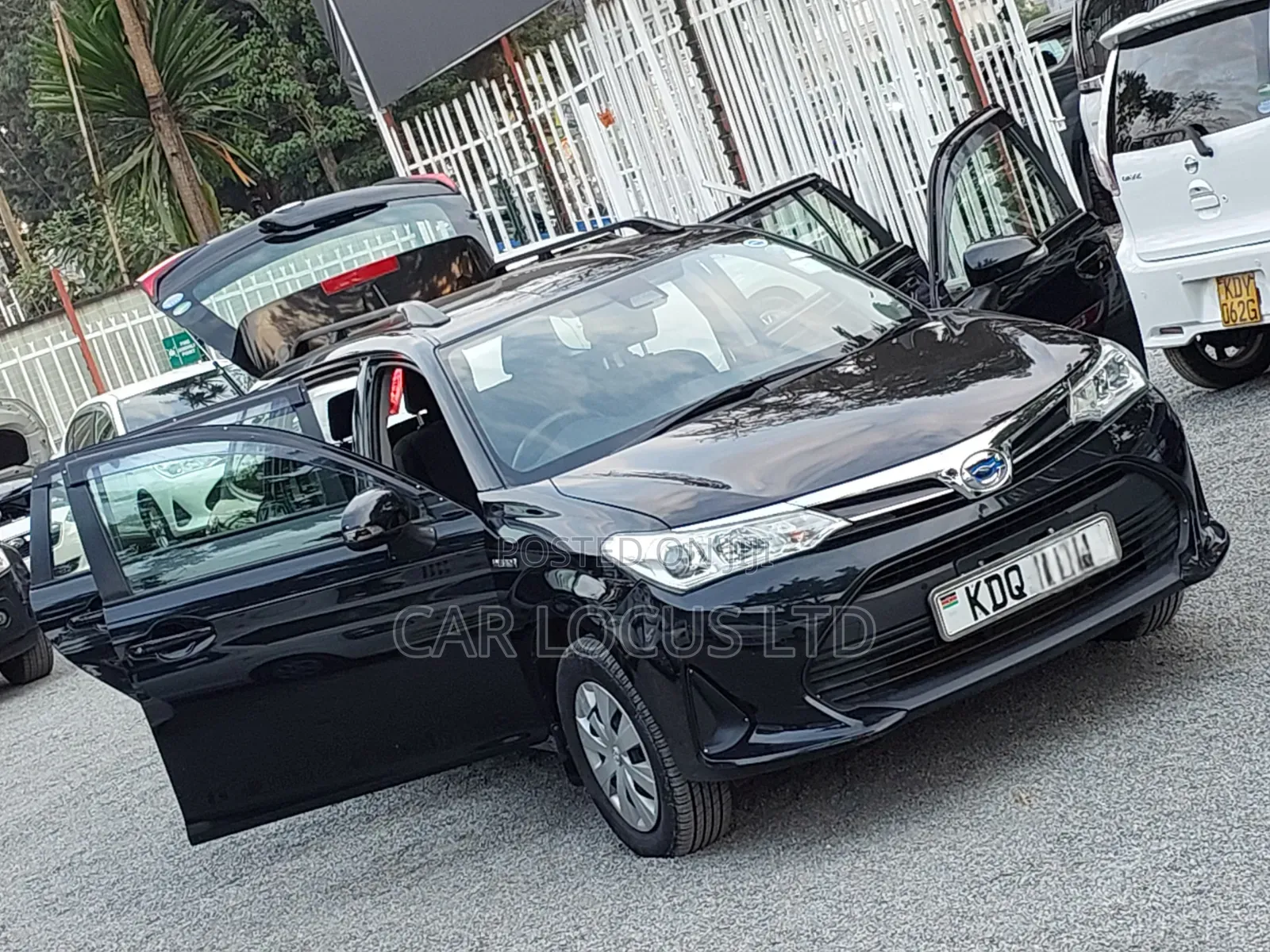 Toyota Corolla Fielder 2018 Black