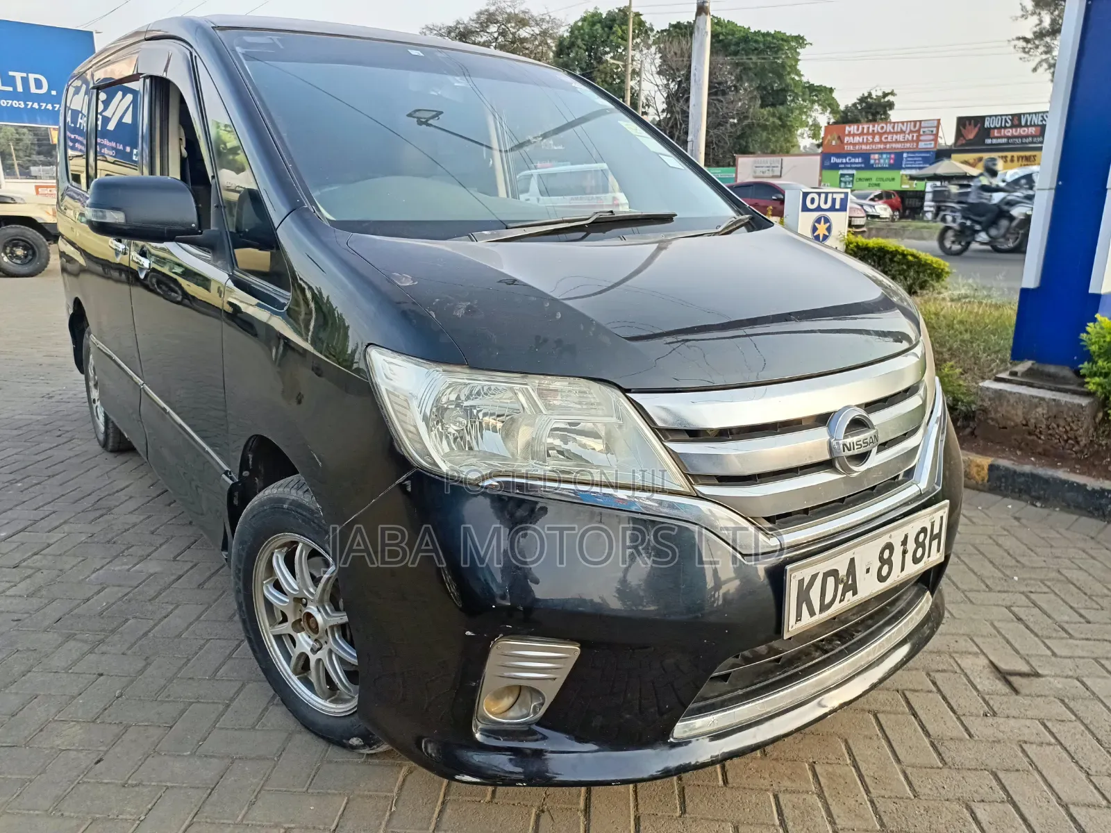 Nissan Serena 2012 Black
