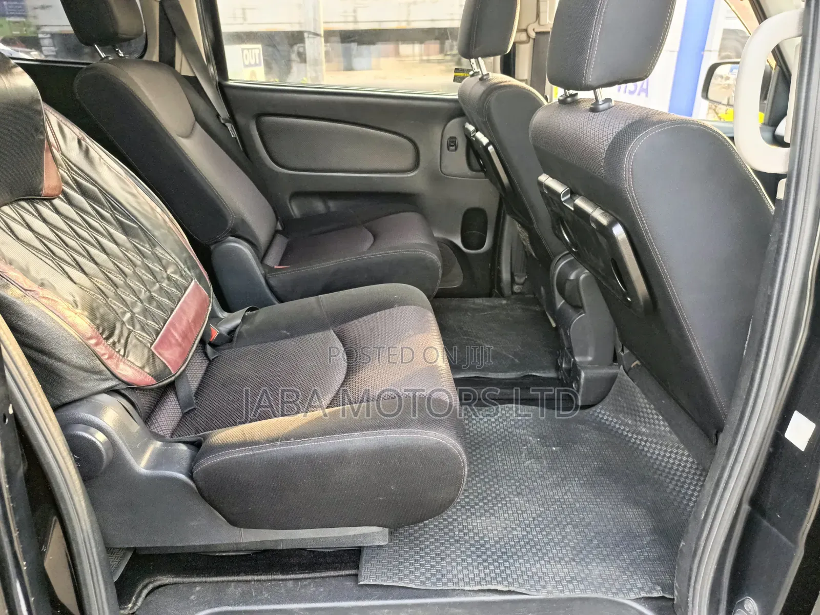 Nissan Serena 2012 Black