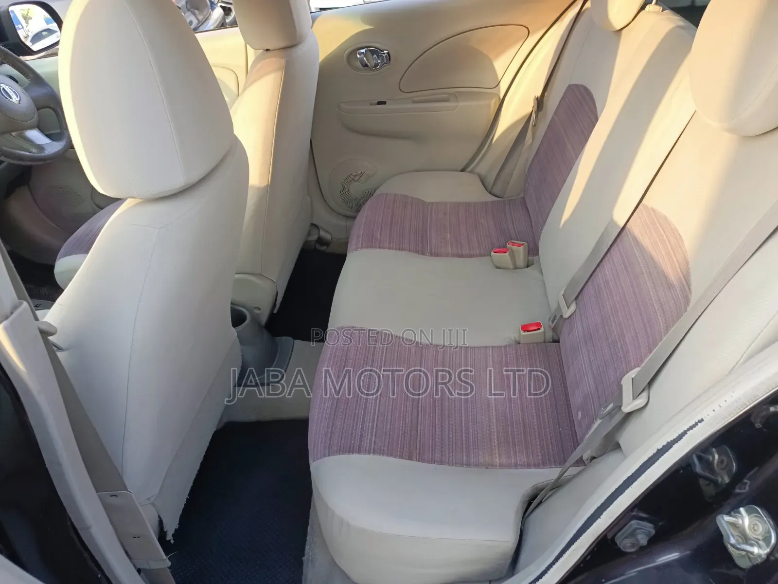 Nissan March 2015 Maroon