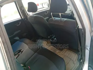 Honda Fit 2013 Silver