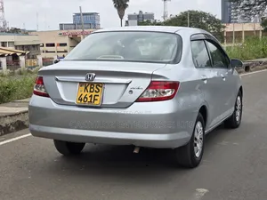 Honda Fit Aria 2006 Silver