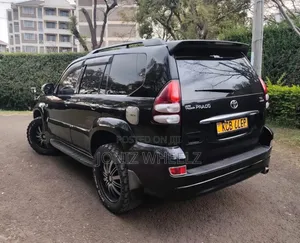 Toyota Land Cruiser Prado 2007 Black