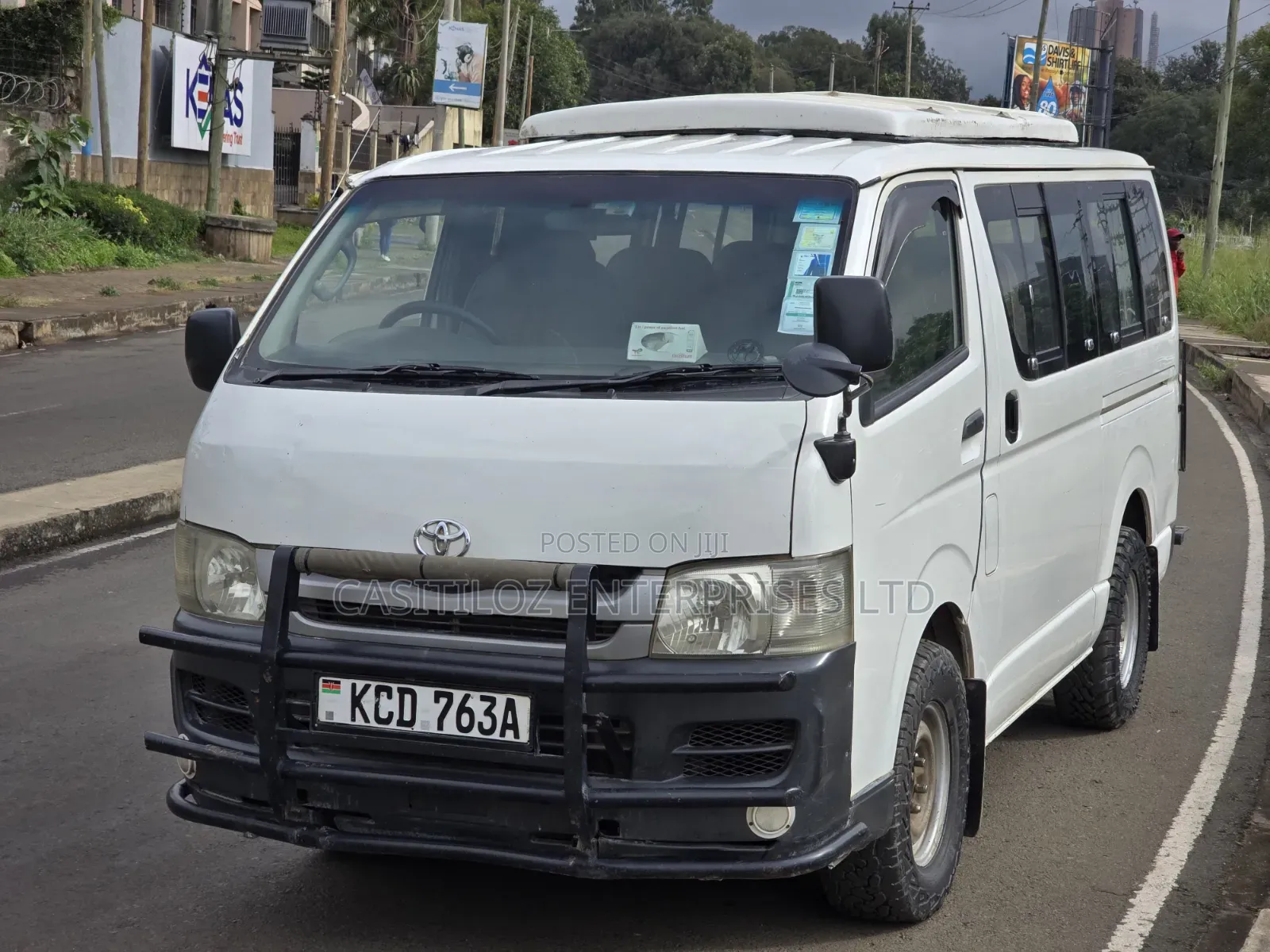 Toyota HiAce 2008 White