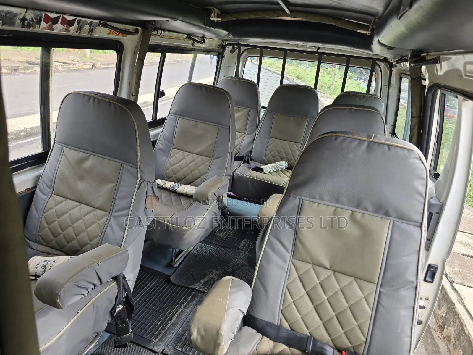 Toyota HiAce 2008 White