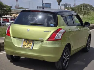 Suzuki Swift 2015 Green