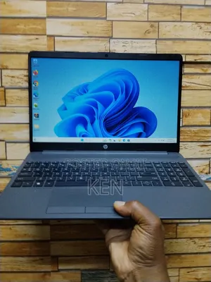 Laptop HP 250 G8 8GB Intel Core i3 SSD 256GB