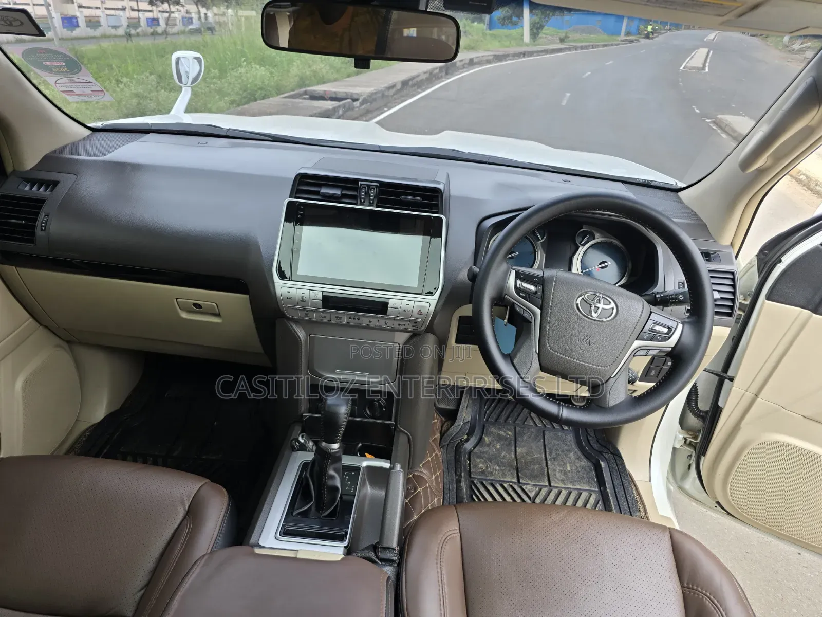 Toyota Land Cruiser Prado 2018 White