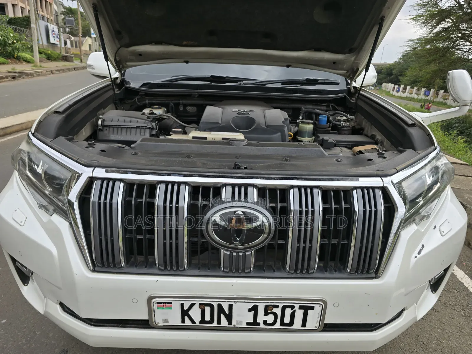 Toyota Land Cruiser Prado 2018 White