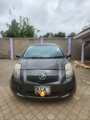 Toyota Vitz 2007 Black