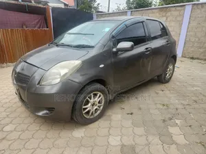 Toyota Vitz 2007 Black