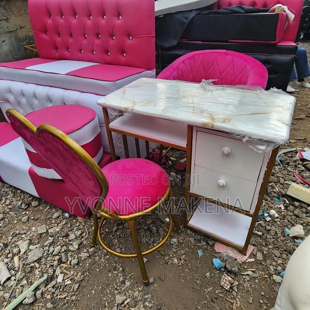 Pedicure Chair Set and Manicure Set