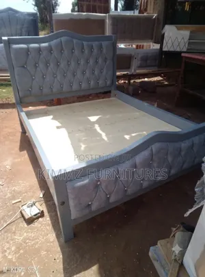 5x6 Mocket Bed With Cockers