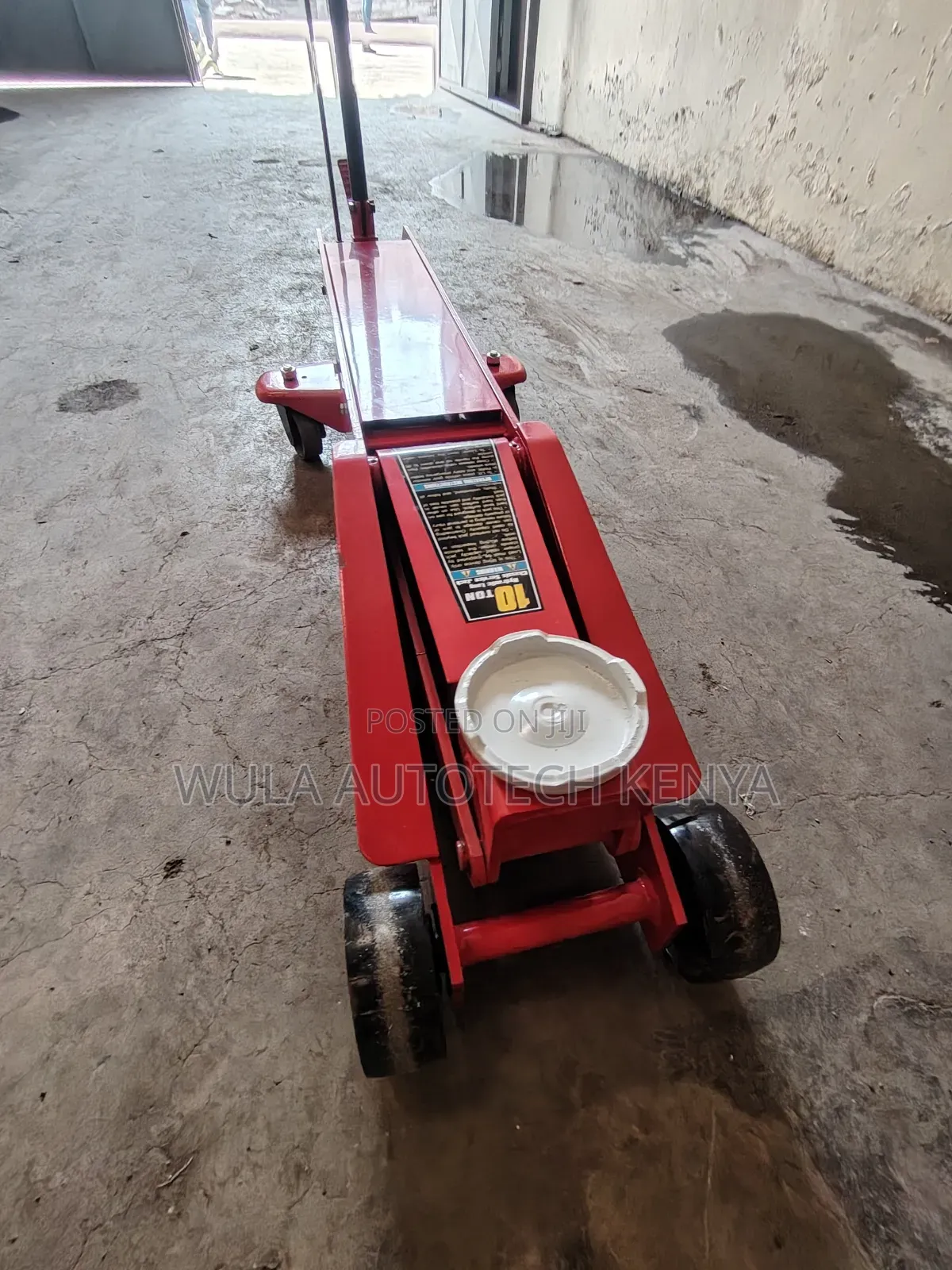 Balanced and Safety Operation 10tn Truck Trolley Jack Machine Sunshine