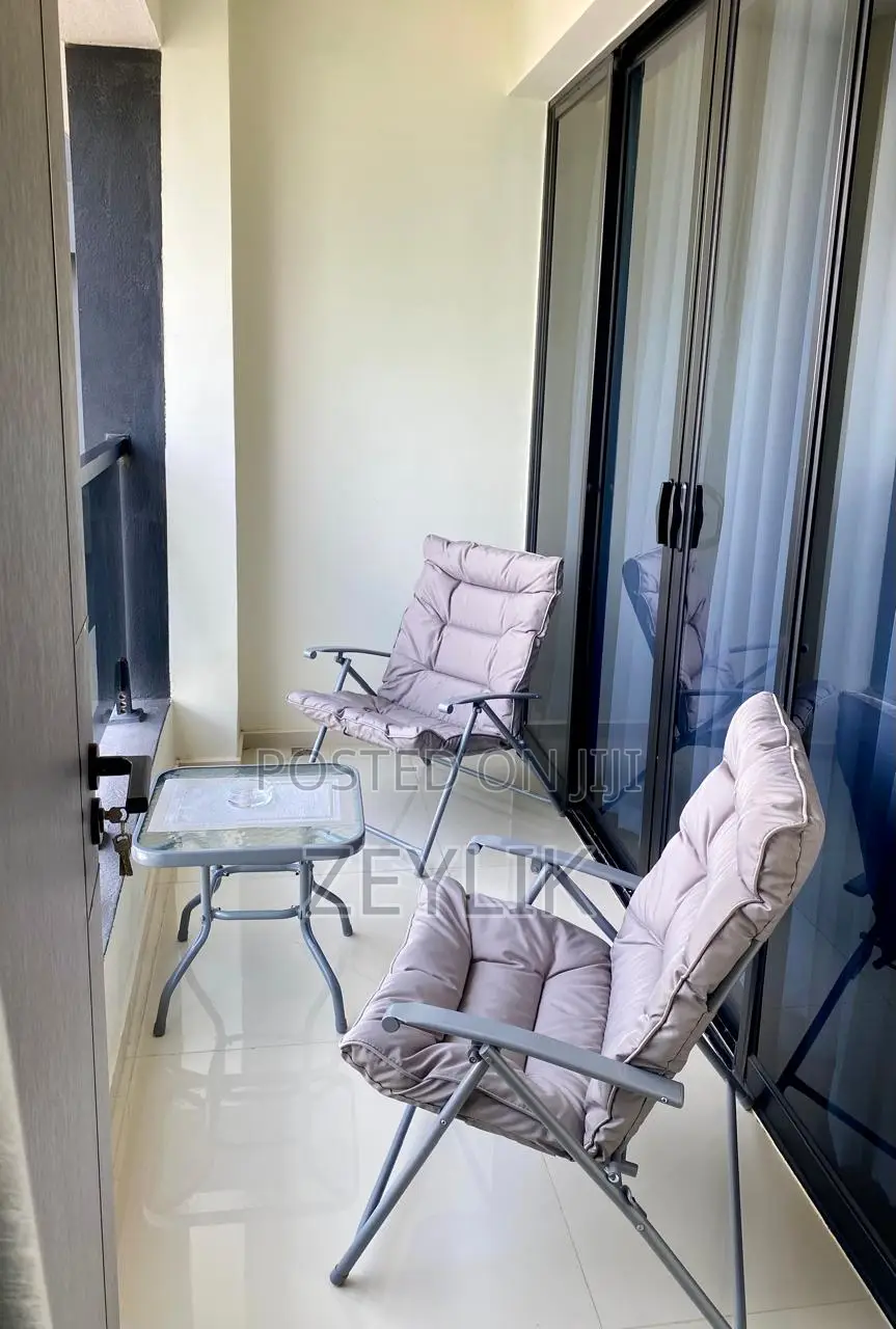 GTC Luxury 1BR AirBnb Misty Springs | Rooftop Pool Gym