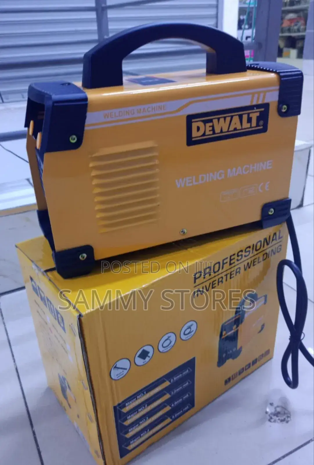 DEWALT 500 Amp Professional Inverter Welding Machine MMA Welder