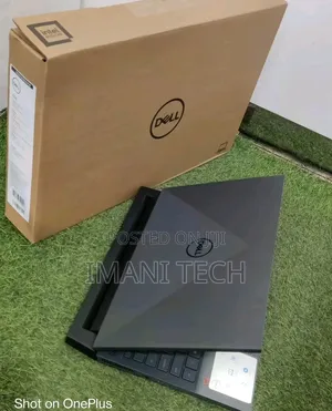 New Laptop Dell G15 5530 16GB Intel Core i7 SSD 1T