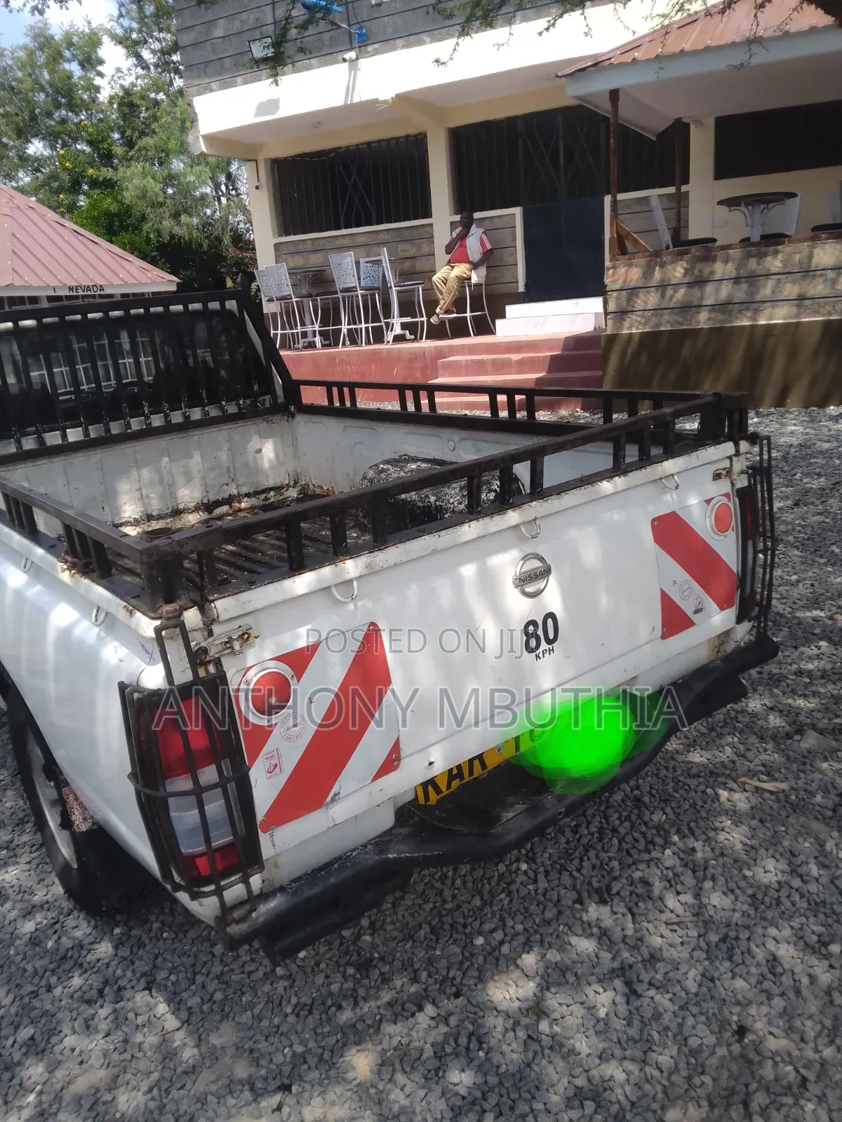 Nissan Hardbody 2016 White