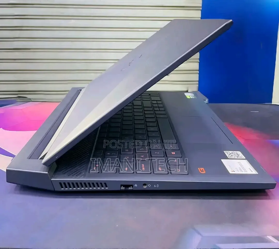 Laptop Dell G15 5510 16GB Intel Core i7 SSD 512GB