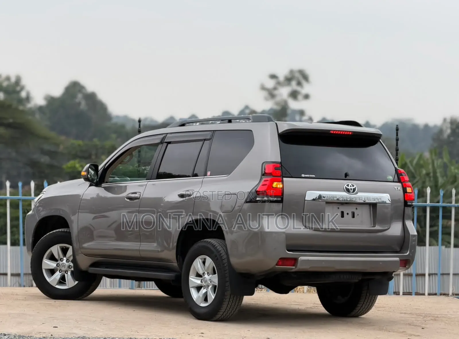 Toyota Land Cruiser Prado 2.8 2020 Brown