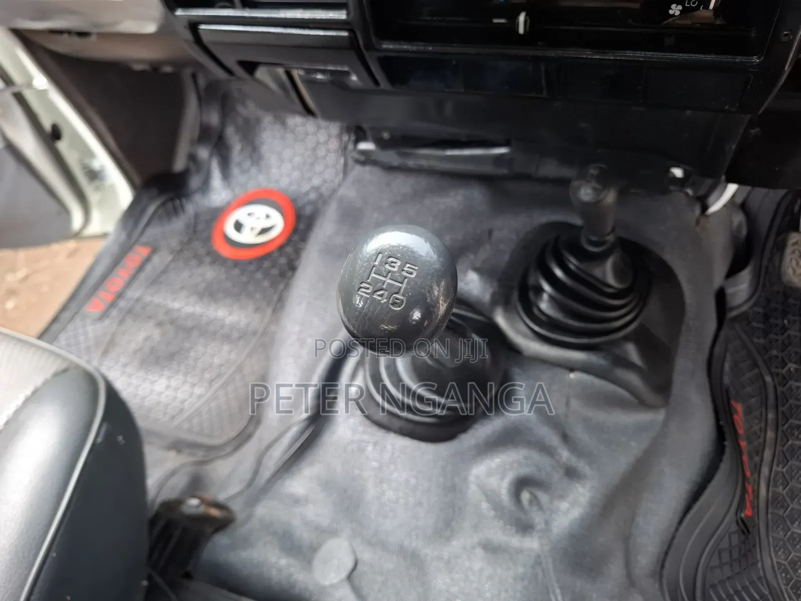Toyota Land Cruiser 2008 White