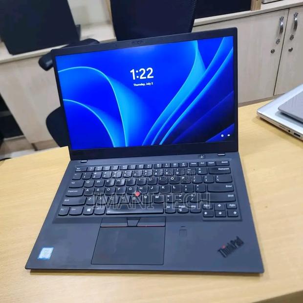Laptop Lenovo ThinkPad X1 Carbon 16GB Intel Core i7 SSD 512GB - main view