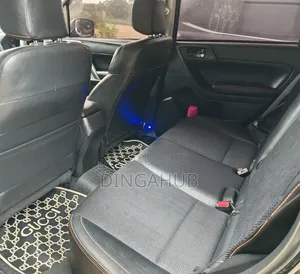 Subaru Forester 2015 Black