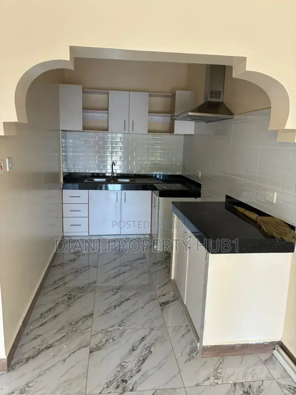 2bdrm Apartment in Diani Market, Ukunda for rent