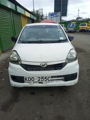 Daihatsu Mira 2014 White