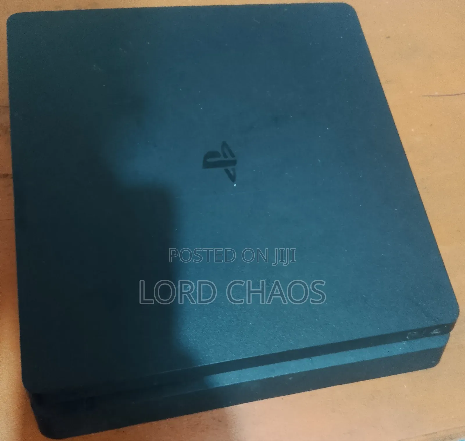 Play Station 4 Slim Version