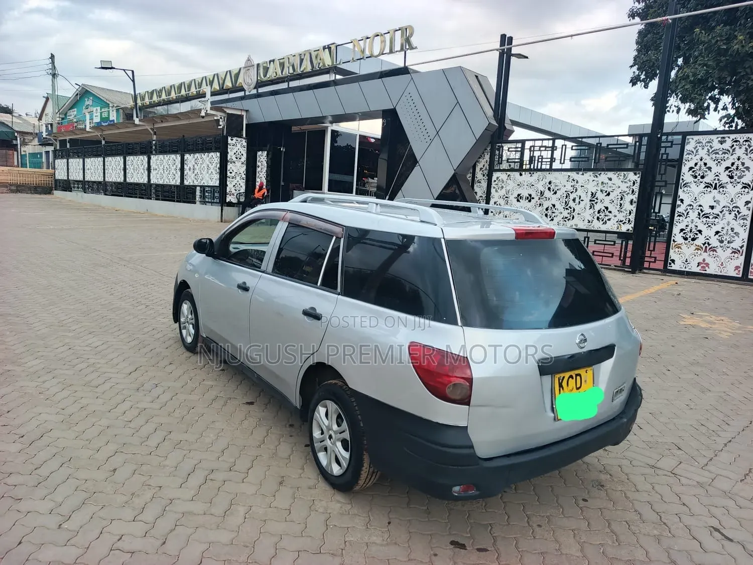 Nissan Advan 2007 Silver