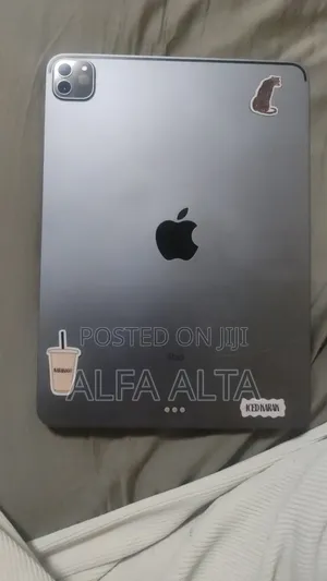 Apple iPad Pro 11 (2020) 128 GB Gray