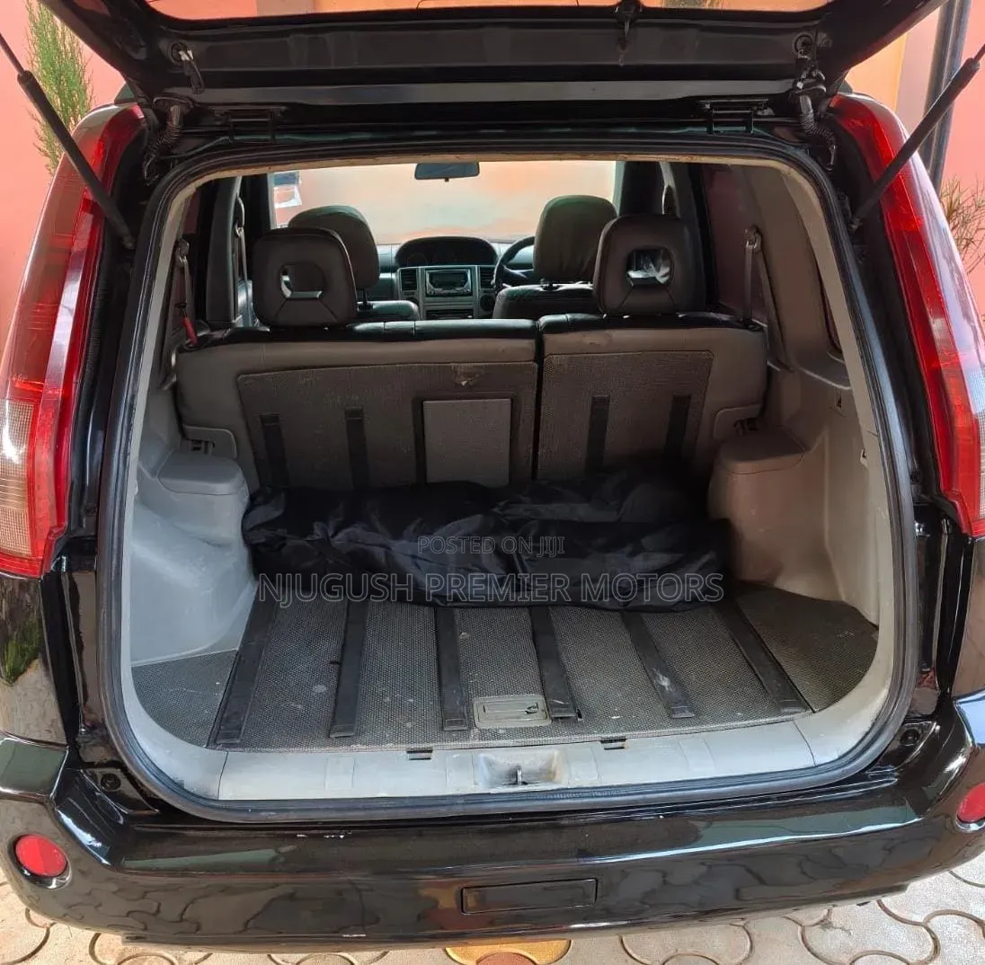 Nissan X-Trail 2005 Black