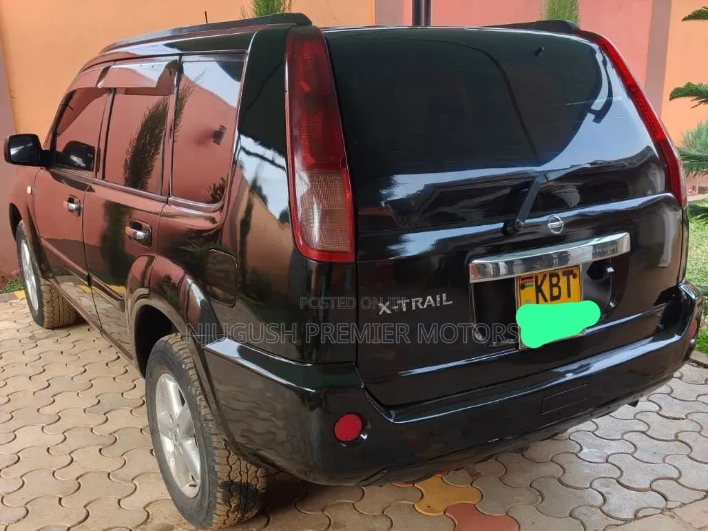Nissan X-Trail 2005 Black