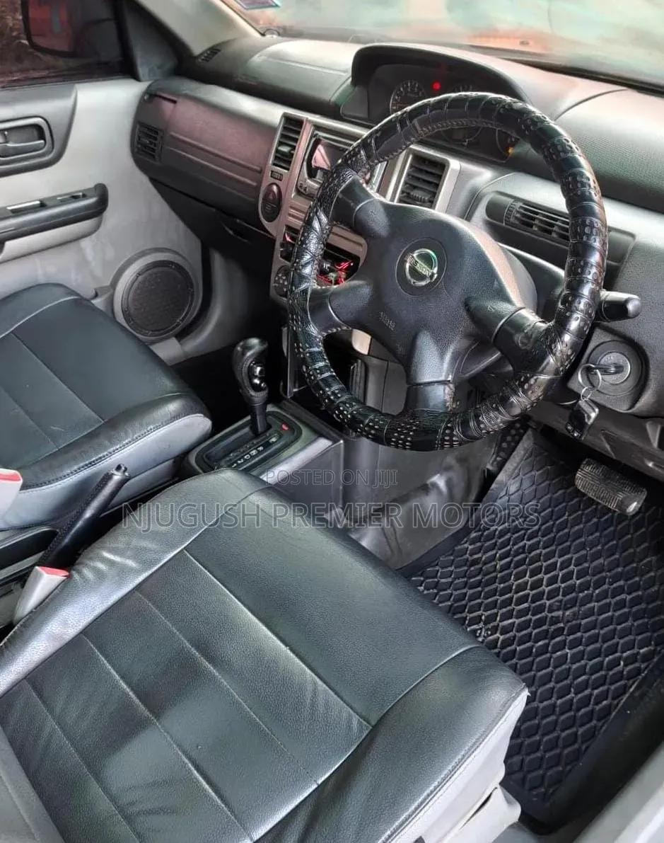 Nissan X-Trail 2005 Black