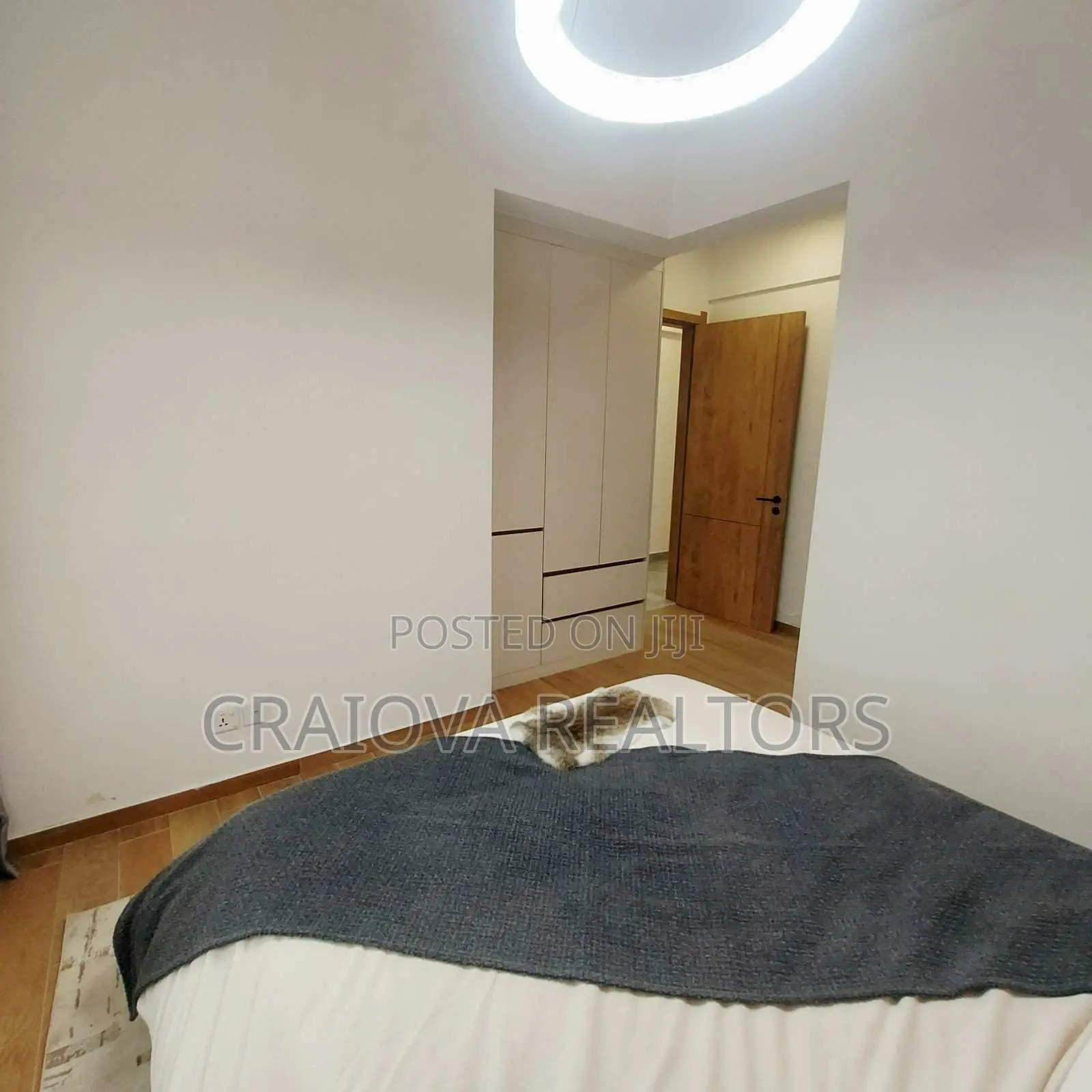 3bdrm Apartment in Valley Arcade for sale
