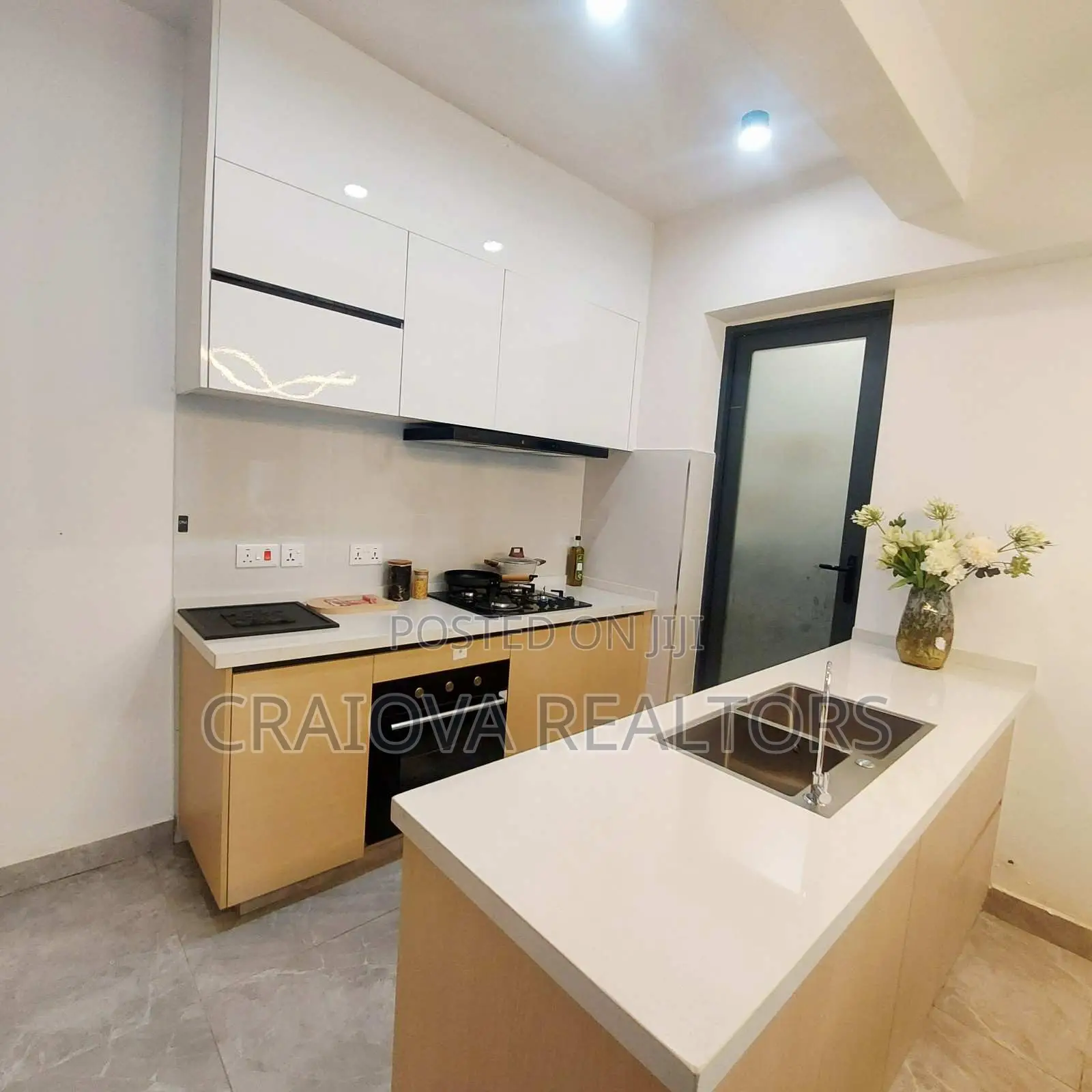 3bdrm Apartment in Valley Arcade for sale