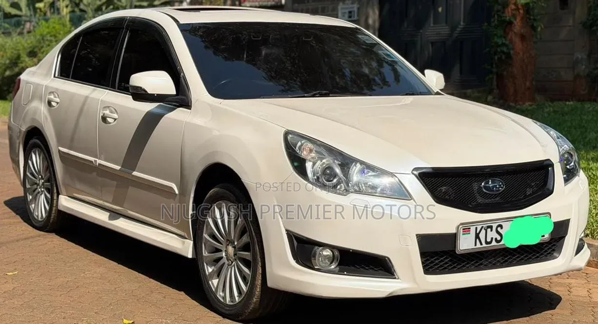 Subaru Legacy 2011 White