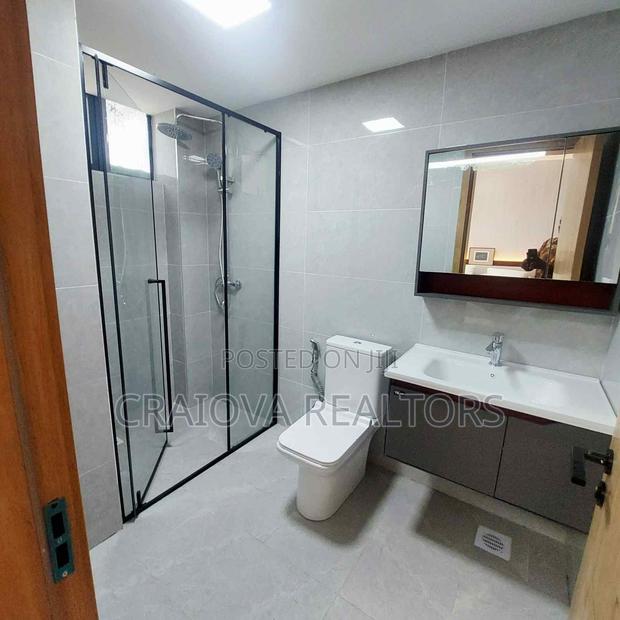 3bdrm Apartment in Valley Arcade for sale - thumbnail 17