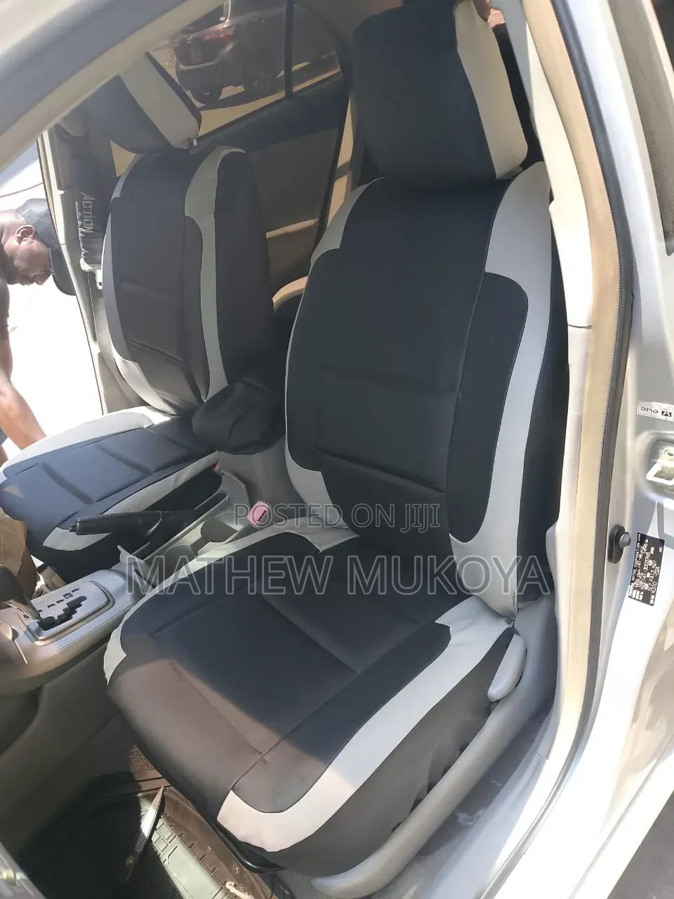 Toyota Hiace Car Seat Covers